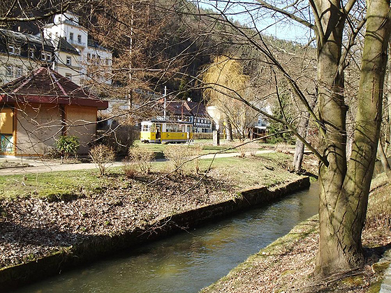 キルニッチ渓谷鉄道とリヒテンハイナー滝