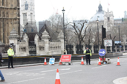 テロ翌日のロンドン